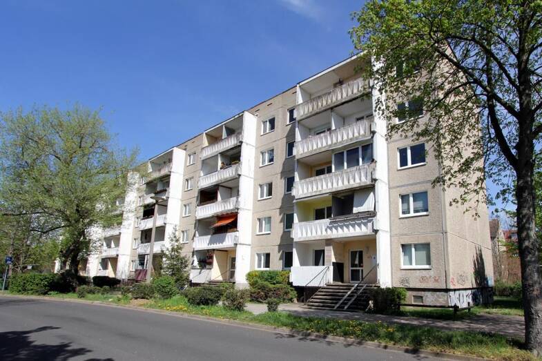 Mehrfamilienhaus zum Kauf als Kapitalanlage geeignet 1.995.000 € 267 Zimmer 5.059,3 m² 5.967 m² Grundstück Innerstädtischer Bereich Süd 36 Dessau-Roßlau 06842