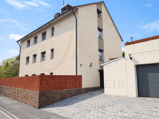 Mehrfamilienhaus zum Kauf 950.000 € 11 Zimmer 387 m² 899 m² Grundstück Magstadt 71106