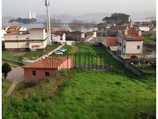 Wohn- und Gewerbegrundstück zum Kauf 500.000 € Vigo 36390