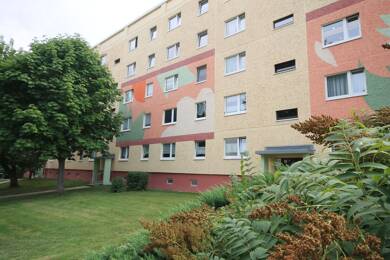 Wohnung zur Miete 382 € 4 Zimmer 89 m² 3. Geschoss frei ab sofort Franz-Stephan-Straße 8 Lusan - Franz-Stephan-Straße Gera 07549
