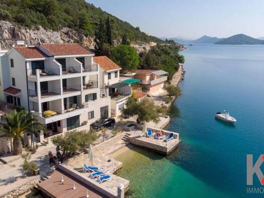 Haus zum Kauf 2.800.000 € 13 Zimmer 465 m² Dubrovnik 0
