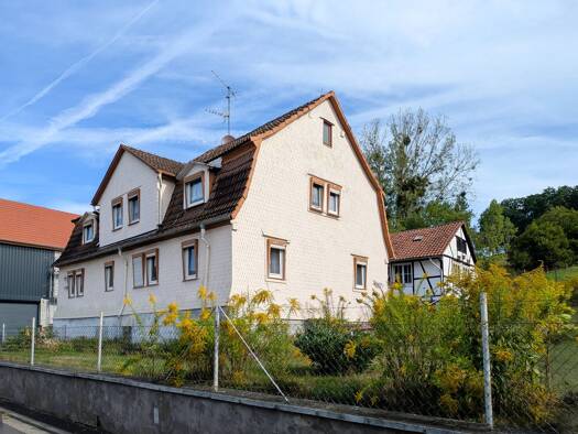 Einfamilienhaus zum Kauf provisionsfrei 175.000 € 8 Zimmer 171 m² 1.180 m² Grundstück Ober-Kinzig Bad König 64732