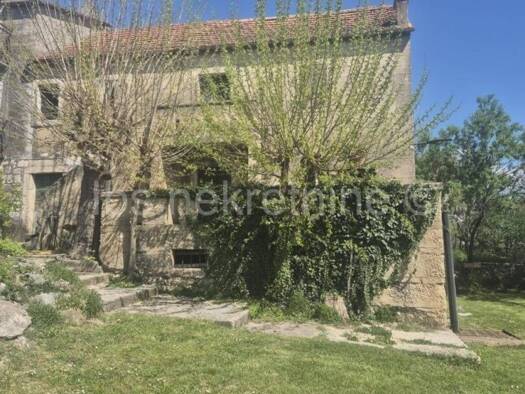 Haus zum Kauf 80.000 € 3 Zimmer 150 m² Sinj