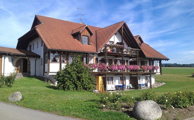 Wohnung zur Miete 449 € 1 Zimmer 36 m² EG frei ab 01.06.2025 Nöggenschwiel Weilheim 79809