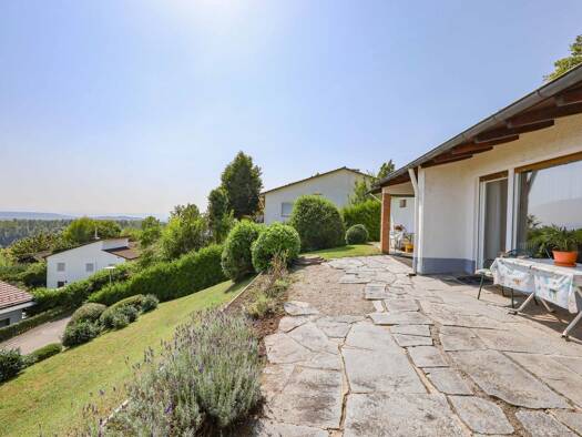 Einfamilienhaus zum Kauf 649.000 € 5 Zimmer 155 m² 1.022 m² Grundstück Hägelberg Steinen 79585