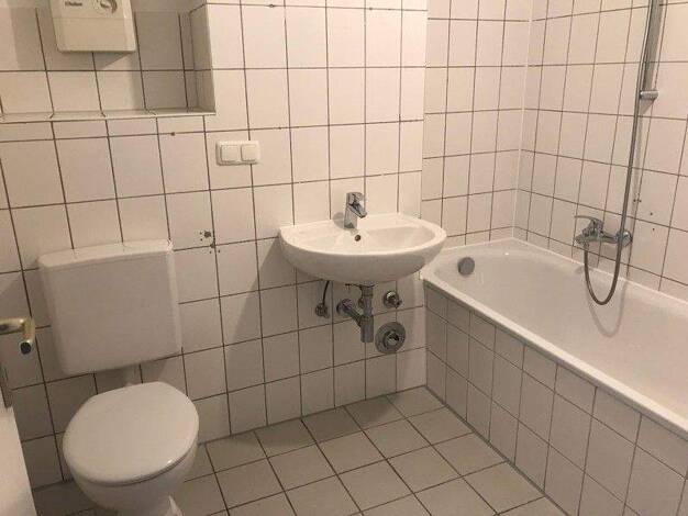 Wohnung zur Miete 534 € 2 Zimmer 58,3 m² 2. Geschoss frei ab 01.03.2026 Feldstr. 3 Lützel Koblenz 56070