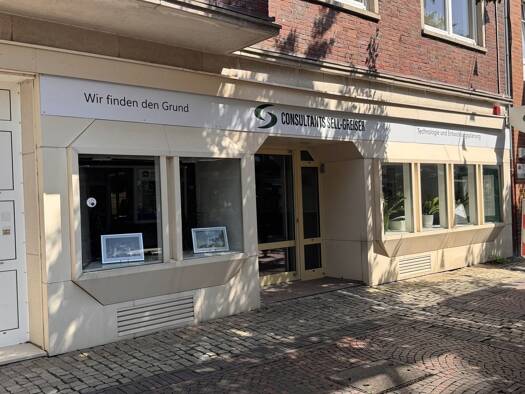 Bürofläche zur Miete 1.100 € 5 Zimmer 136 m² Bürofläche Stadtzentrum Emden 26725