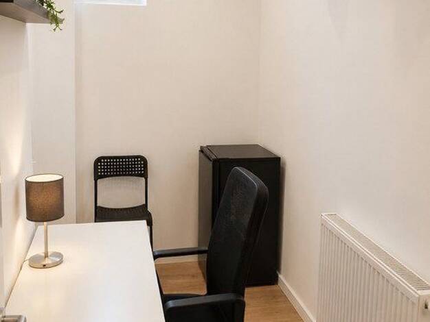WG-Zimmer zur Miete auf Zeit 480 € 18 m² EG frei ab 01.11.2026 Peter-Henlein-Straße 78 Galgenhof Weiterer Innenstadtgürtel Süd 90459