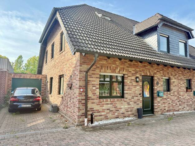 Doppelhaushälfte zum Kauf 439.000 € 4 Zimmer 121 m² 392 m² Grundstück Kranenburg Kranenburg 47559