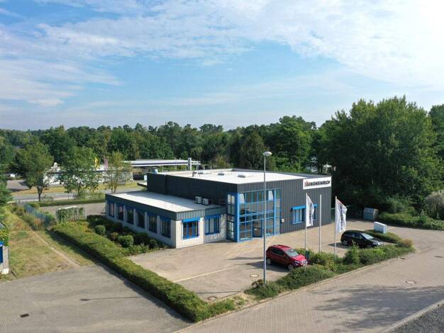 Büro zum Kauf 953 € 450 m² Bürofläche Glasewitzer Chaussee 33a Güstrow 18273