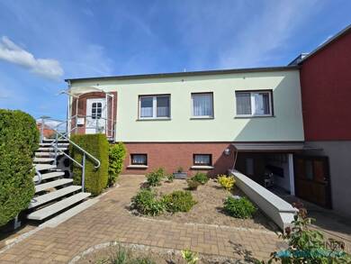 Doppelhaushälfte zum Kauf 179.000 € 4 Zimmer 135 m² 580 m² Grundstück frei ab 01.03.2026 Demmin Demmin 17109