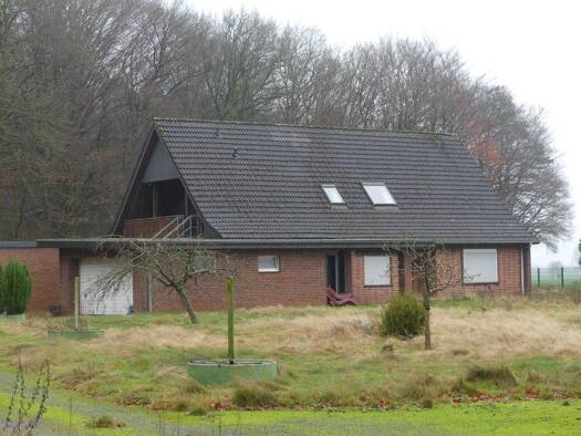 Mehrfamilienhaus zum Kauf provisionsfrei 275.000 € 6 Zimmer 172 m² 4.832 m² Grundstück Groß Ringmar Bassum 27211