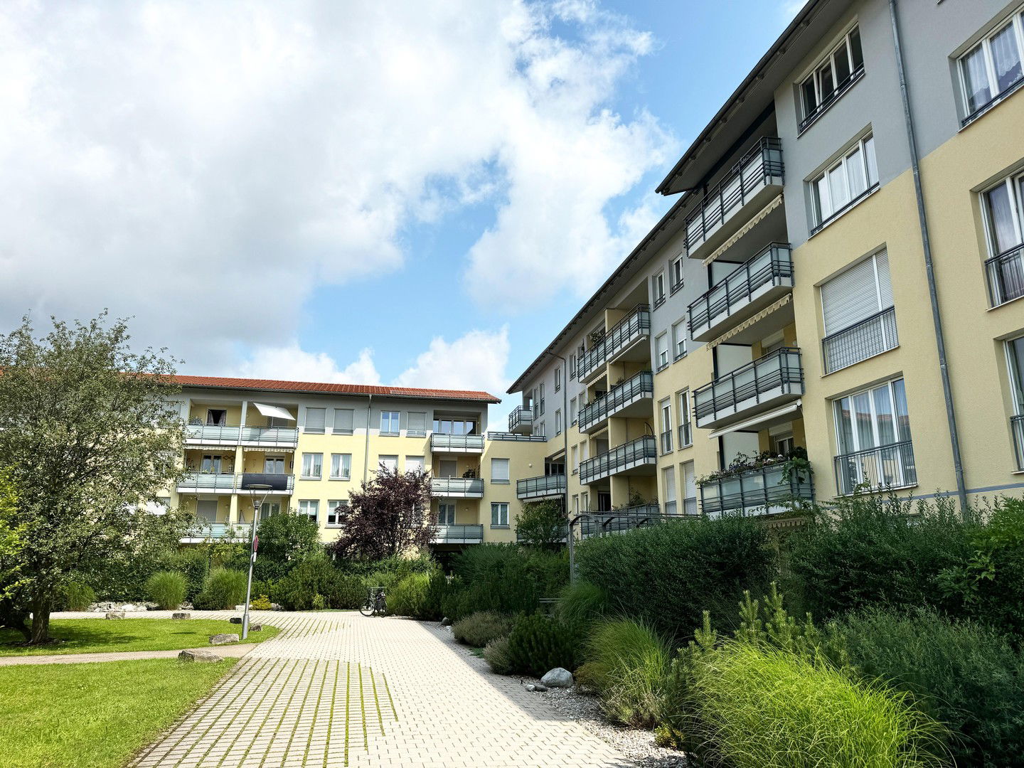 Penthouse zum Kauf provisionsfrei 957.250 € 3,5 Zimmer 150,3 m²<br/>Wohnfläche 3.<br/>Geschoss Am Schäfflerbach Augsburg 86153