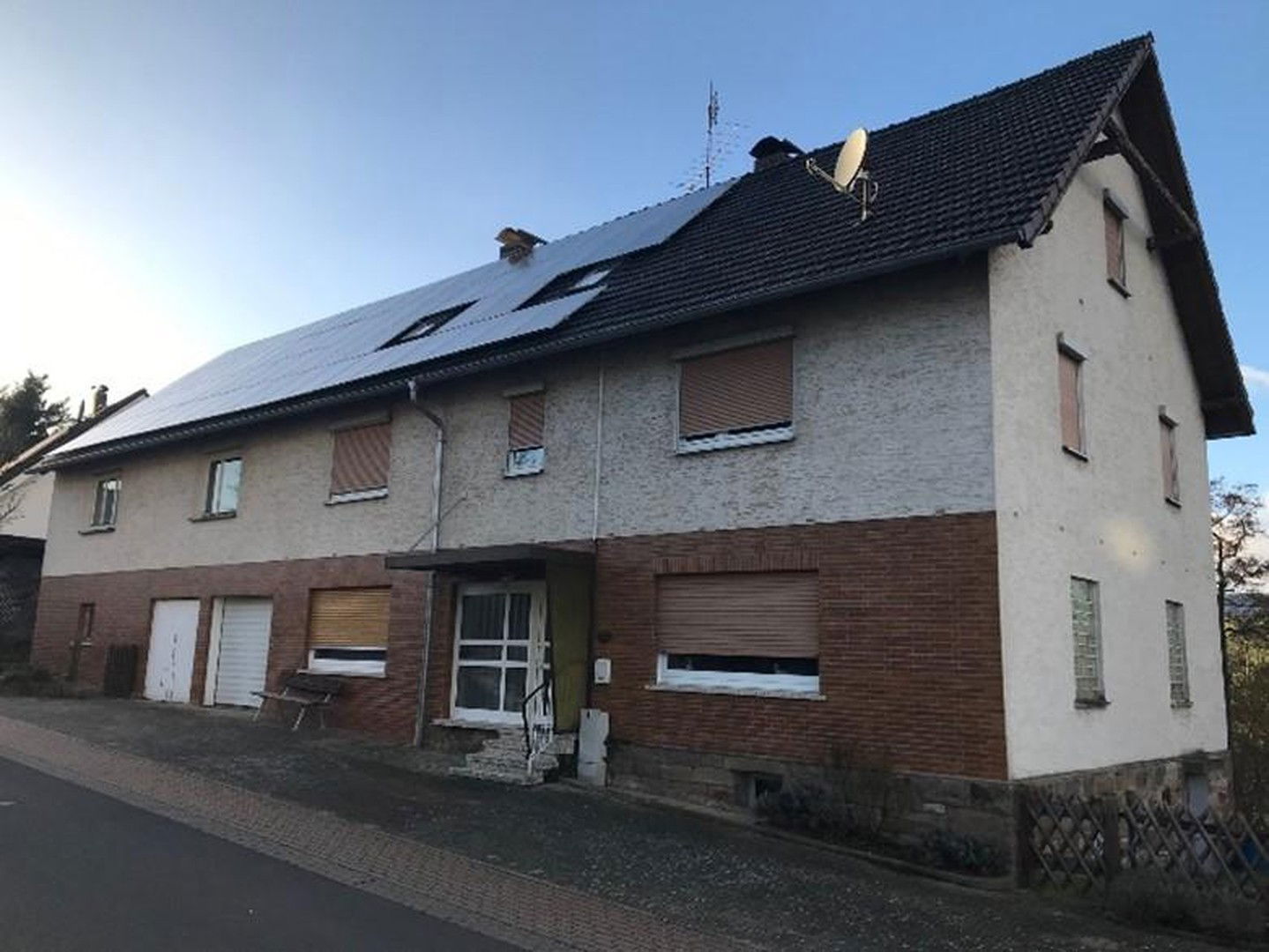 Mehrfamilienhaus zum Kauf provisionsfrei 179.000 € 13 Zimmer 280 m²<br/>Wohnfläche 1.403 m²<br/>Grundstück Reptich Jesberg 34632