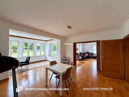 Haus zur Miete 2.000 € 7 Zimmer 180 m² 1.179 m² Grundstück Hochfeld-Steinberg Schweinfurt 97422