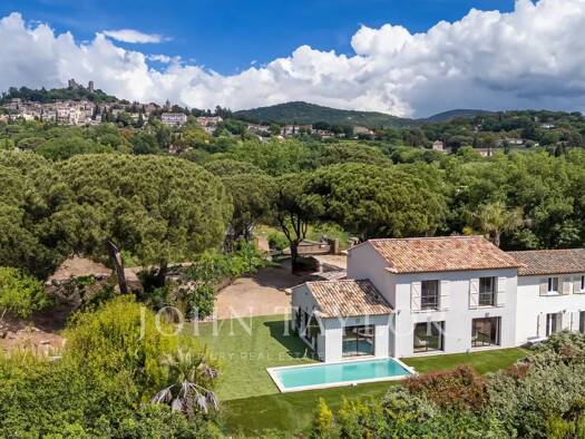 Villa zum Kauf provisionsfrei 2.625.000 € 6 Zimmer 300 m² 1.600 m² Grundstück Grimaud 83310