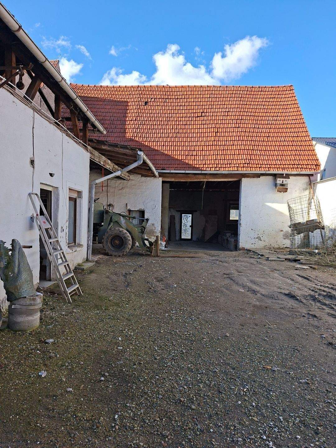 Immobilie in Dettenheim - MFH-Sanierungsobjekt  in 76706 Dettenheim-Rußheim VHB - Bild 2