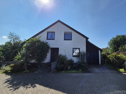 Einfamilienhaus zum Kauf 225.000 € 5 Zimmer 126 m² 558 m² Grundstück Vöhrum Peine / Vöhrum 31228