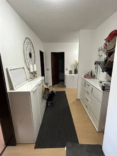 Wohnung zur Miete 800 € 3 Zimmer 90,5 m² 2. Geschoss frei ab 01.06.2025 Rielasingen Rielasingen-Worblingen 78239