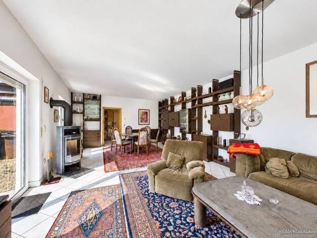 Einfamilienhaus zum Kauf 229.900 € 10 Zimmer 227 m² 743 m² Grundstück Schnodsenbach Scheinfeld 91443