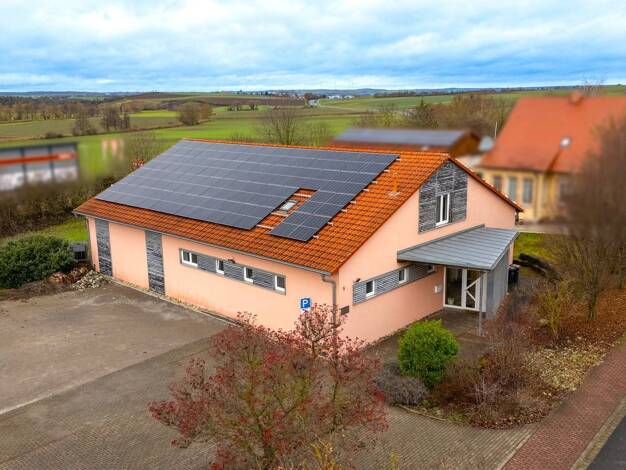 Gewerbeobjekt zum Kauf als Kapitalanlage geeignet 639.000 € 340 m² 2.105 m² Grundstück Mainbernheim 97350