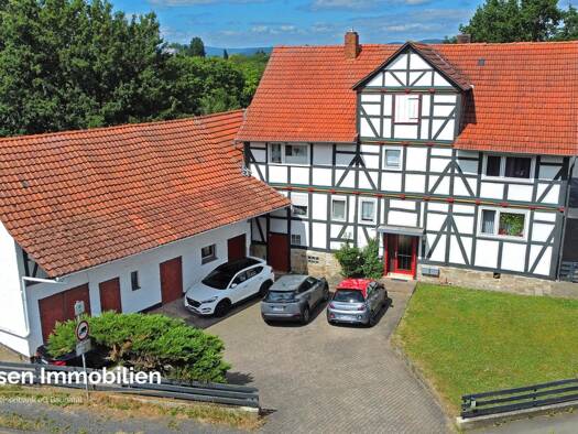 Haus zum Kauf 289.000 € 7 Zimmer 193,3 m² 820 m² Grundstück Crumbach Lohfelden 34253