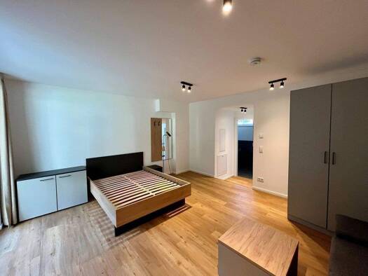 Terrassenwohnung zur Miete 680 € 1 Zimmer 42 m² EG Am historischen Lokschuppen 12 Innenstadt Fürth 90762