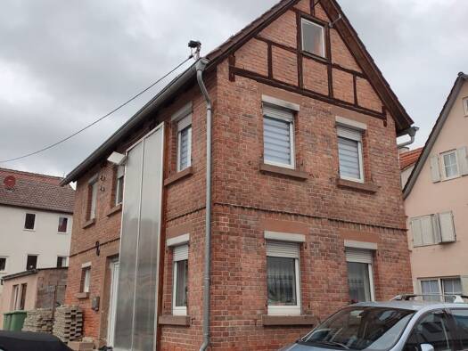 Einfamilienhaus zum Kauf provisionsfrei 210.000 € 3,5 Zimmer 78 m² 262 m² Grundstück Horrheim Vaihingen an der Enz 71665