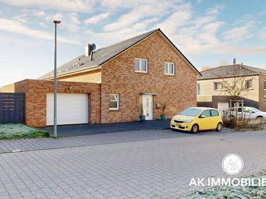 Einfamilienhaus zum Kauf 649.000 € 6 Zimmer 250 m² 872 m² Grundstück Rohrsen Hameln 31789