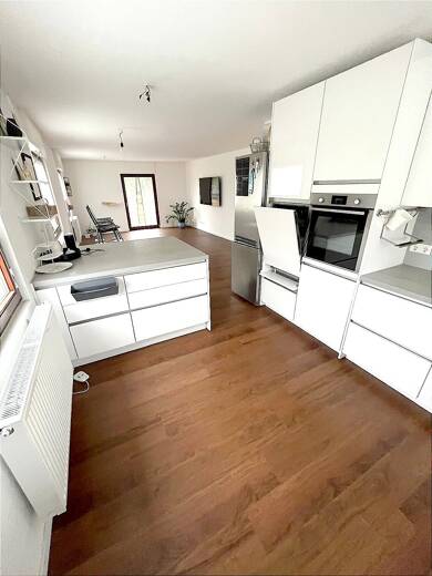 Maisonette zum Kauf 359.000 € 5,5 Zimmer 138 m² Dachgeschoss, 1. Geschoss frei ab sofort Nabern Kirchheim unter Teck 73230