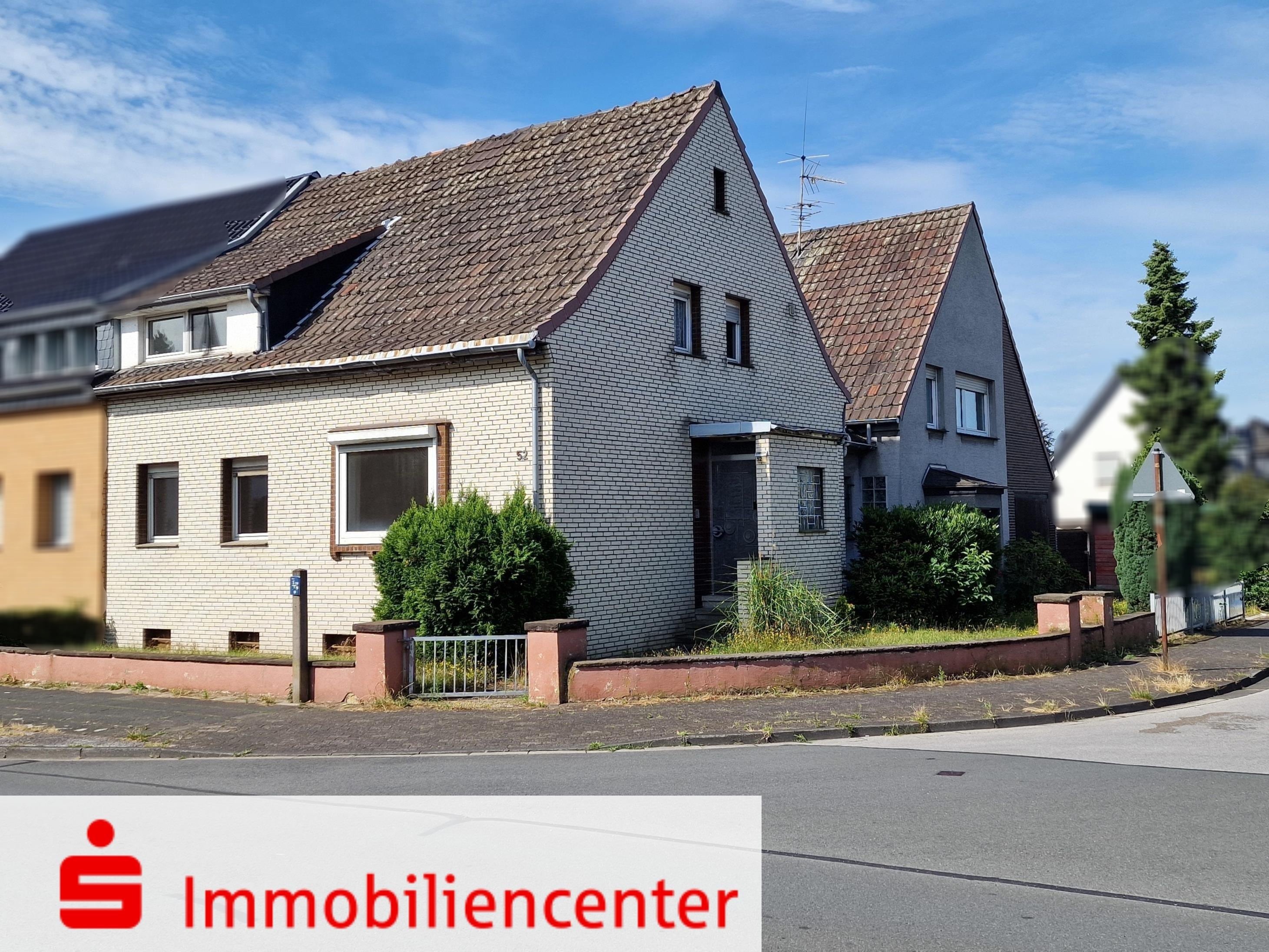 Doppelhaushälfte zum Kauf 329.000 € 8,5 Zimmer 215,3 m²<br/>Wohnfläche 606 m²<br/>Grundstück ab sofort<br/>Verfügbarkeit Süd Recklinghausen 45661