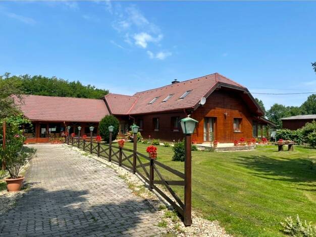 Einfamilienhaus zum Kauf provisionsfrei 652.000 € 6 Zimmer 751 m² 1.800 m² Grundstück Bajánsenye 9944