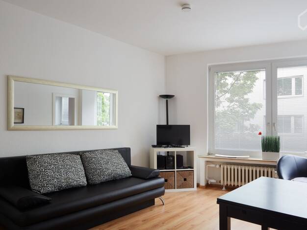 Studio zur Miete Wohnen auf Zeit 895 € 1 Zimmer 27 m² frei ab 01.02.2027 Friedrichstadt Düsseldorf 40215