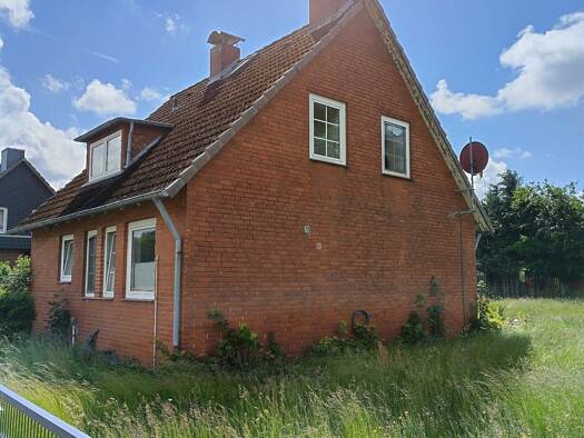 Einfamilienhaus zum Kauf 95.000 € 4 Zimmer 90,2 m² 840 m² Grundstück frei ab sofort Schatensen Wriedel 29565