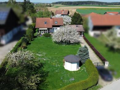 Einfamilienhaus zum Kauf provisionsfrei 869.000 € 4 Zimmer 135 m² 1.391 m² Grundstück Kleinornach Obing 83119