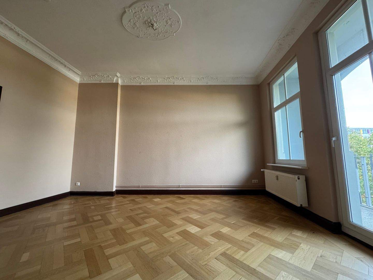 Altbauwohnung - Schöne 3-Zimmer-Wohnung mit 97 m² Wohnfläche – sofort verfügbar! – Magdeburg – Vorschaubild 4
