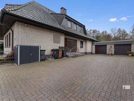 Wohnung zum Kauf 349.000 € 5 Zimmer 145 m² frei ab 01.10.2026 Syke Syke 28857