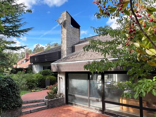 Einfamilienhaus zum Kauf 800.000 € 6 Zimmer 345,2 m² 946 m² Grundstück Weiherhaus Nürnberg 90455