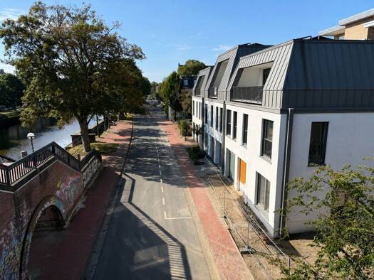 Reihenendhaus zum Kauf - Erstbezug provisionsfrei 889.000 € 5 Zimmer 164,1 m² 152 m² Grundstück Kanalstraße Osternburg Oldenburg 26135