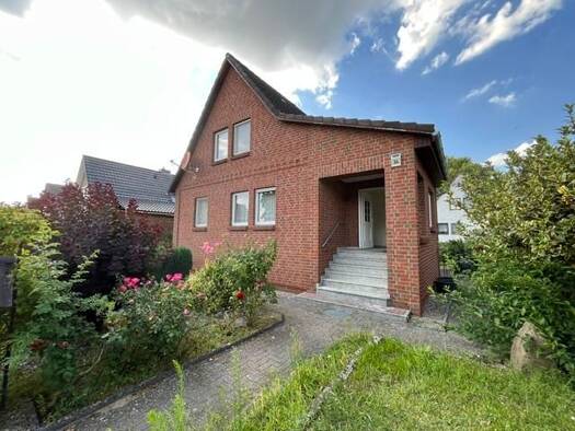 Haus zum Kauf 210.000 € 5 Zimmer 100 m² 487 m² Grundstück Boizenburg Boizenburg/Elbe 19258