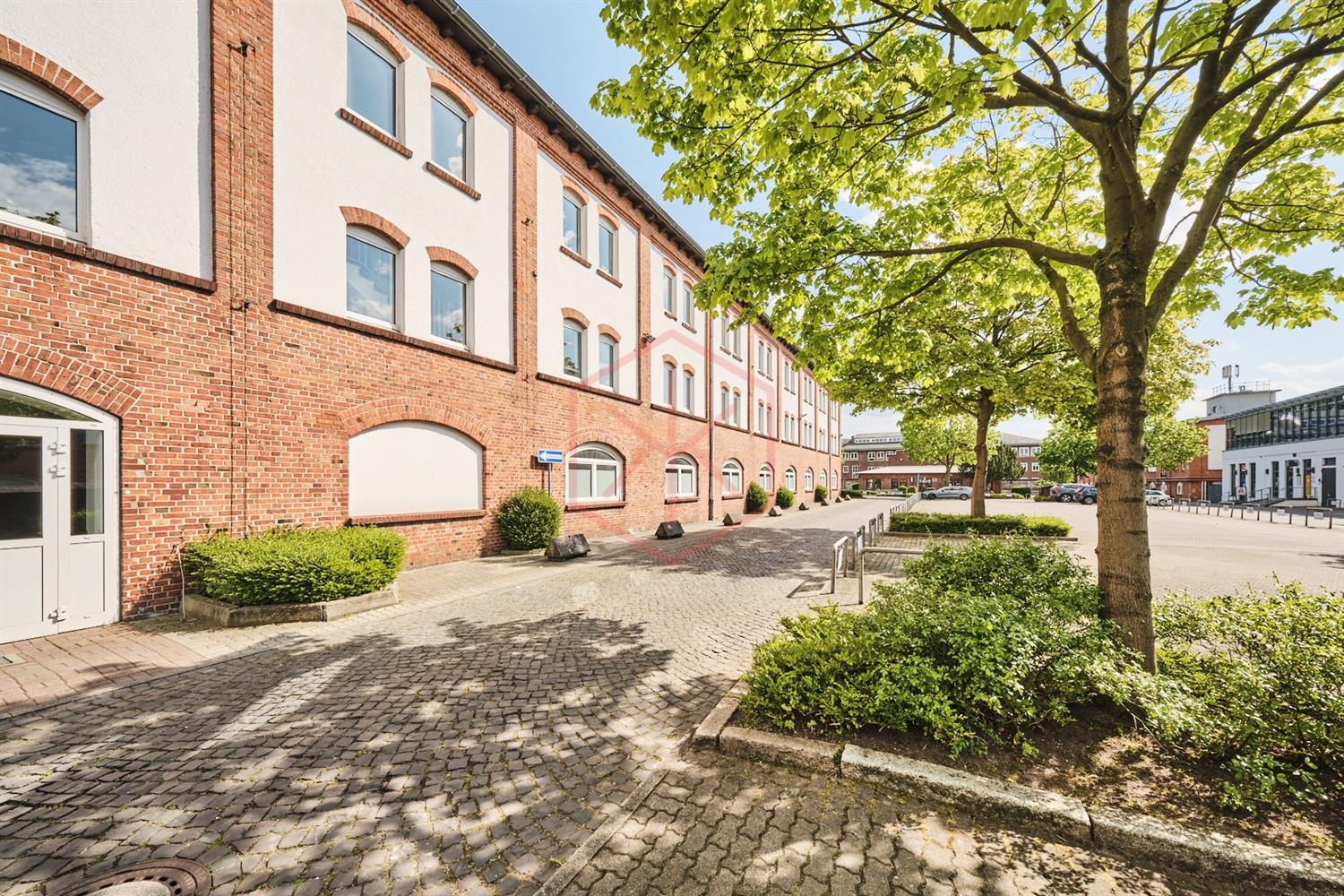 Bürofläche zur Miete provisionsfrei 14,50 € 261 m²<br/>Bürofläche ab 148 m²<br/>Teilbarkeit Bahrenfeld Hamburg 22761