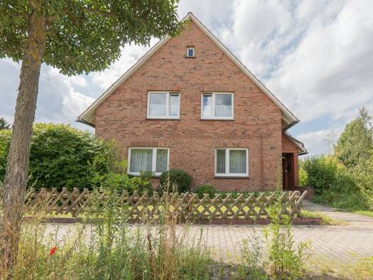 Mehrfamilienhaus zum Kauf 340.000 € 7 Zimmer 153 m² 1.630 m² Grundstück Kaltenmoor Lüneburg 21337