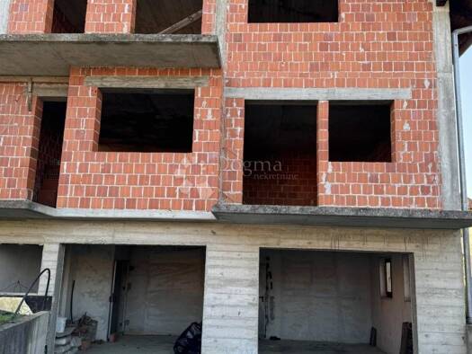 Haus zum Kauf 220.000 € 8 Zimmer 357 m² Brckovljani Brckovljani
