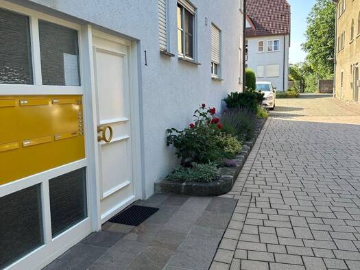 Wohnung zur Miete 690 € 3 Zimmer 82,9 m² 3. Geschoss frei ab sofort Schloßberg 1 Niederstetten Niederstetten 97996