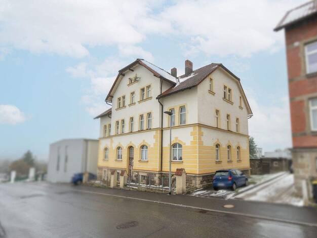 Mehrfamilienhaus zum Kauf 225.000 € 402 m² 962 m² Grundstück Eisfeld 98673