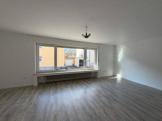 Wohnung zur Miete 612 € 2 Zimmer 72 m² EG frei ab sofort Freiherr-vom-Stein-Straße 3 Innen Remscheid 42853