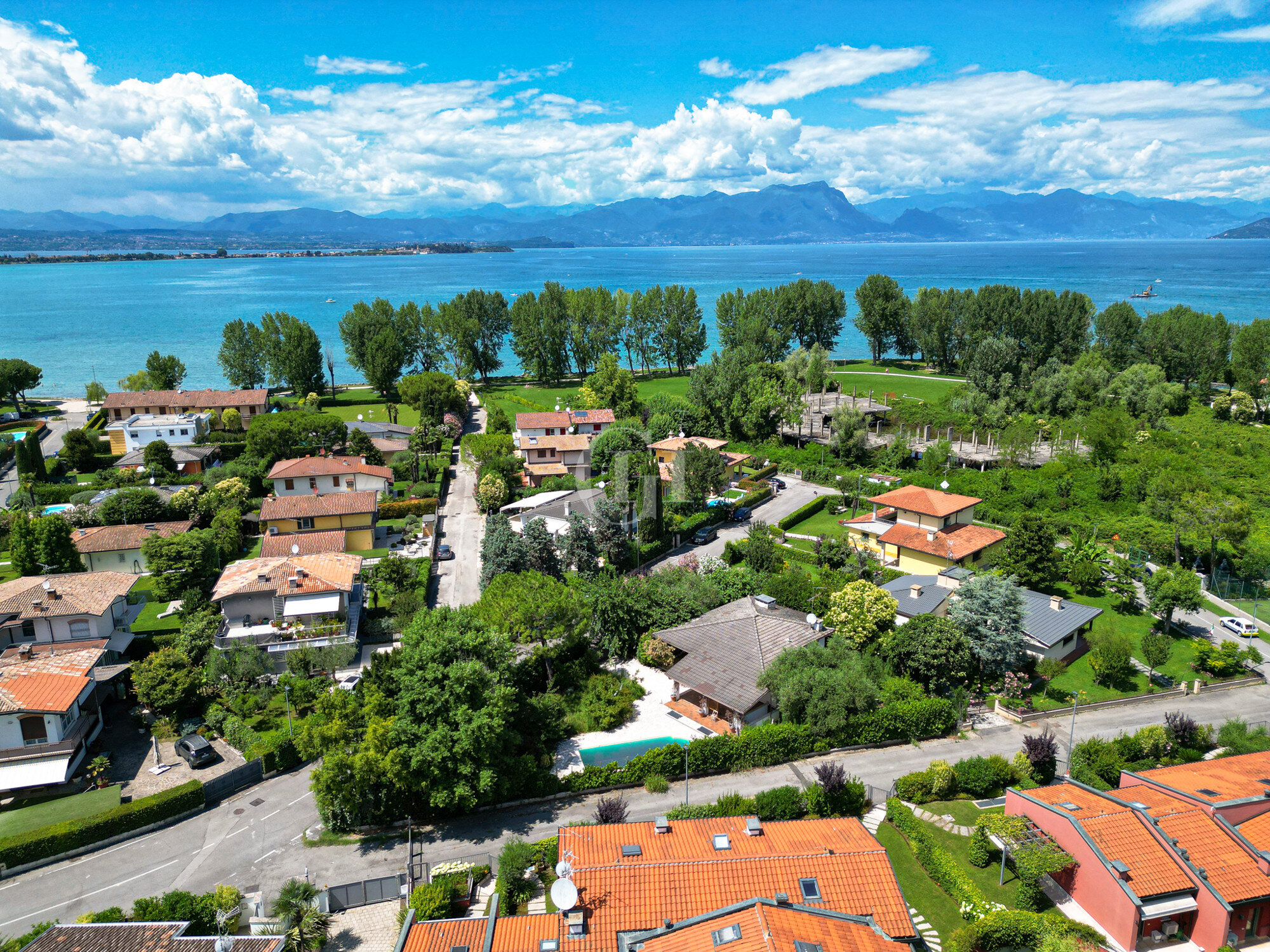 Villa zum Kauf 997.000 € 5 Zimmer 140 m²<br/>Wohnfläche 1.112,3 m²<br/>Grundstück Via Gaetano Donizetti 6 Sirmione 25019