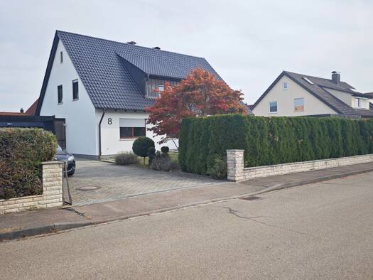 Terrassenwohnung zur Miete 1.050 € 4 Zimmer 115 m² EG frei ab 01.11.2026 Uhlandstraße 8 Baldingen Nördlingen 86720