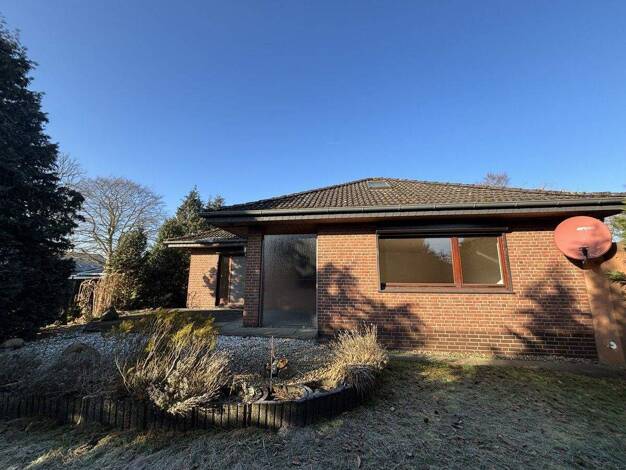 Bungalow zum Kauf 305.000 € 4 Zimmer 99,2 m² 534 m² Grundstück frei ab sofort Melchiorshausen Weyhe 28844