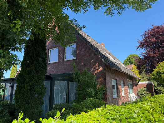 Mehrfamilienhaus zum Kauf 379.000 € 6 Zimmer 211 m² 1.000 m² Grundstück Neuenburg Zetel 26340